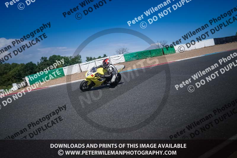 enduro digital images;event digital images;eventdigitalimages;no limits trackdays;peter wileman photography;racing digital images;snetterton;snetterton no limits trackday;snetterton photographs;snetterton trackday photographs;trackday digital images;trackday photos